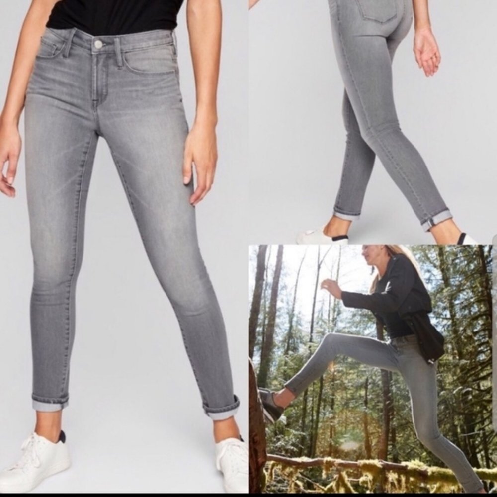 Athleta Sculptek Skinny Jeans Grey
